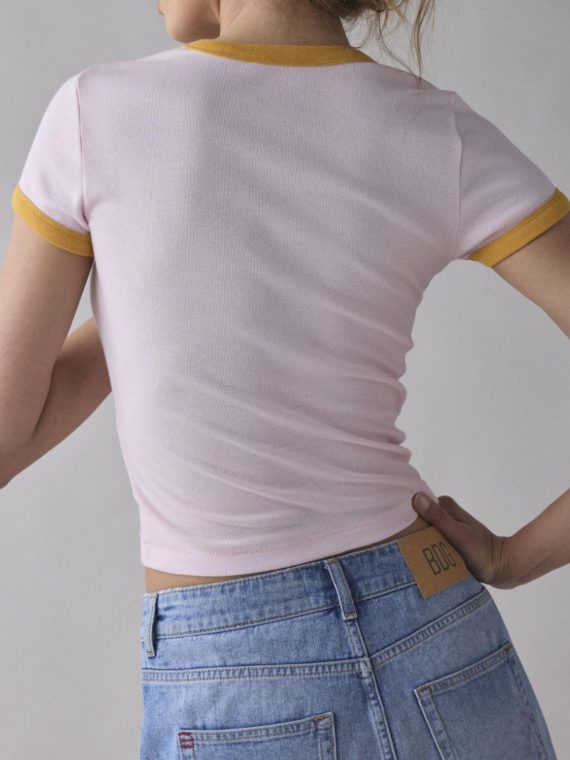 Graphic Round Neck Short Sleeve T-Shirt - Image 25