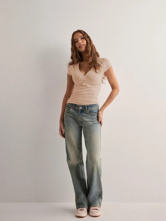 Surplice Short Sleeve T-Shirt - Image 10