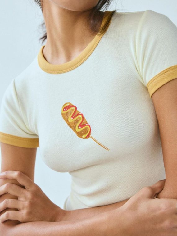Graphic Round Neck Short Sleeve T-Shirt - Image 2